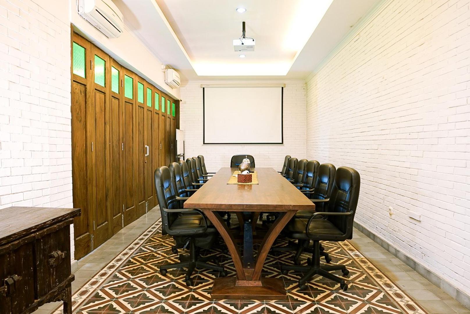 The Satu Stay Kayen Kejayan Exterior foto
