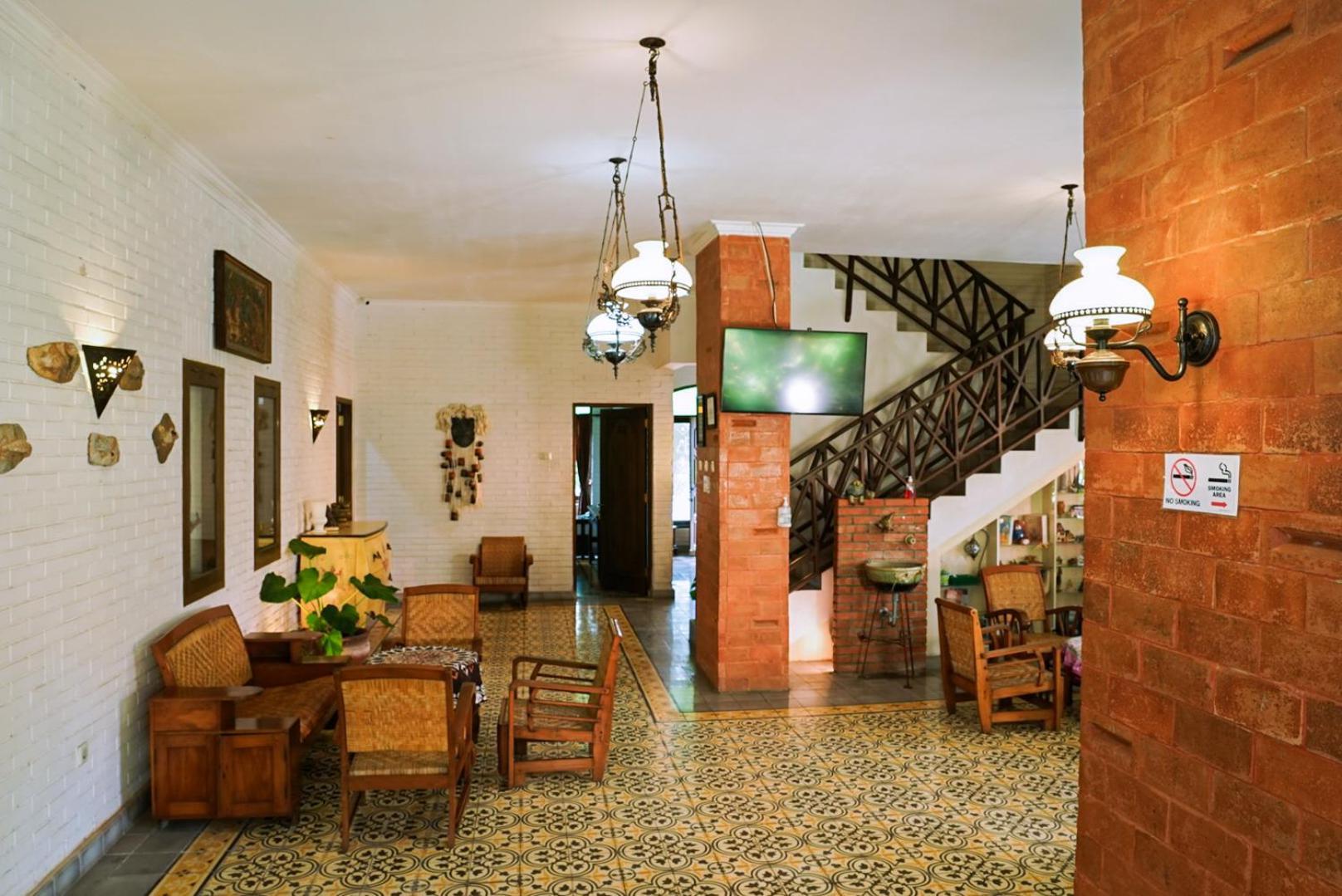 The Satu Stay Kayen Kejayan Exterior foto
